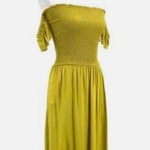 Young, Fabulous & Broke Frida wrap maxi dress smocked green sz Medium